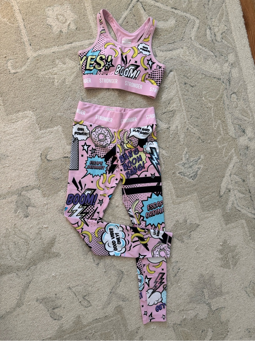 Women’s Pink Comic-Print Active Leggings set - Stronger “ice cream” design.